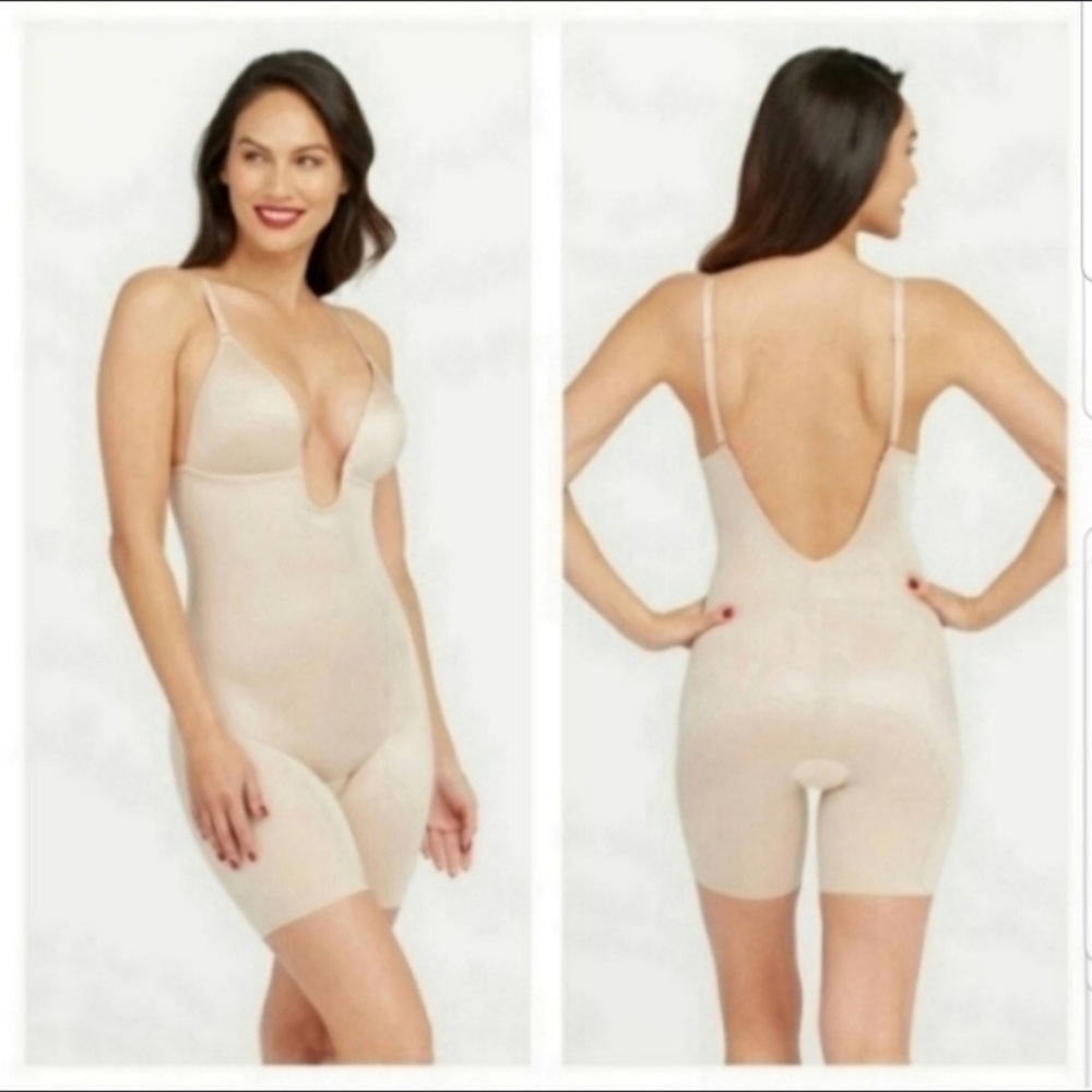 SPANX Suit Your Fancy Plunge Low-Back Mid-Thigh